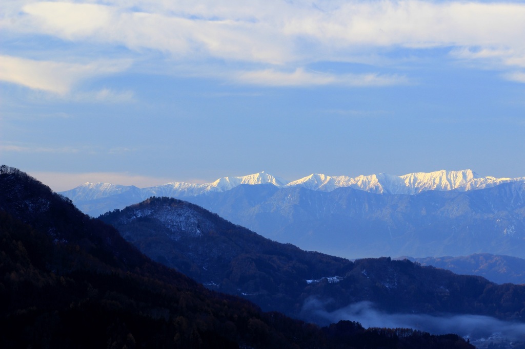 大望峠より常念岳を望む