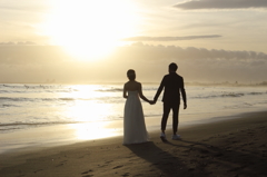 beach people (wedding?) 