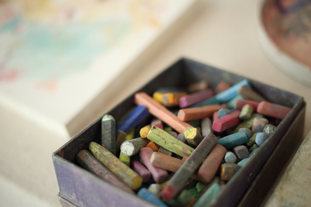 pastel color