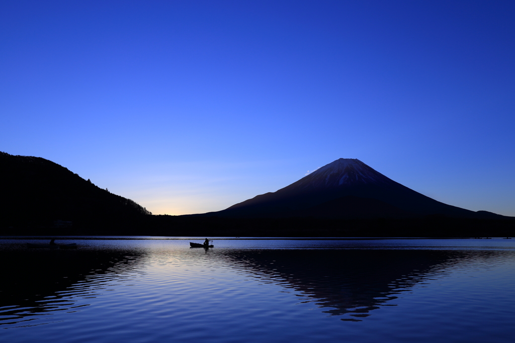 休日の釣り人達