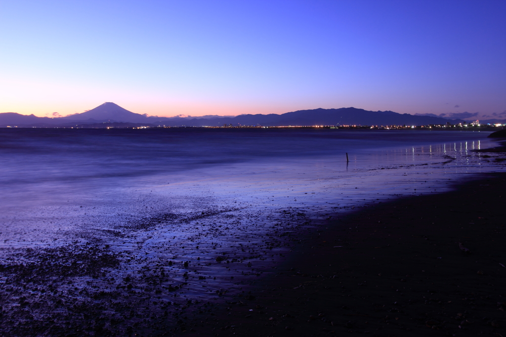 冬至の砂浜