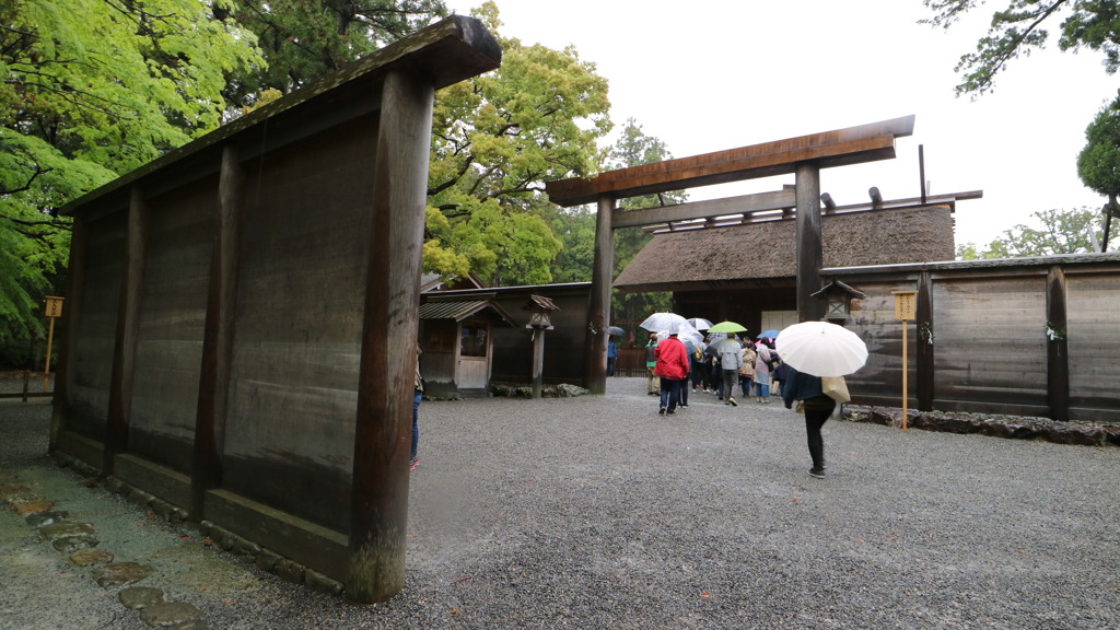 接近なう