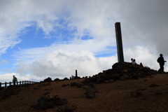 刈田岳碑なう