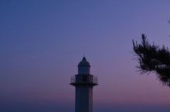 灯台と夕陽　3