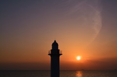 灯台と夕陽　2