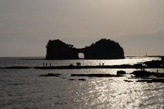 円月島
