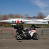 寿公園の戦闘機とバイク