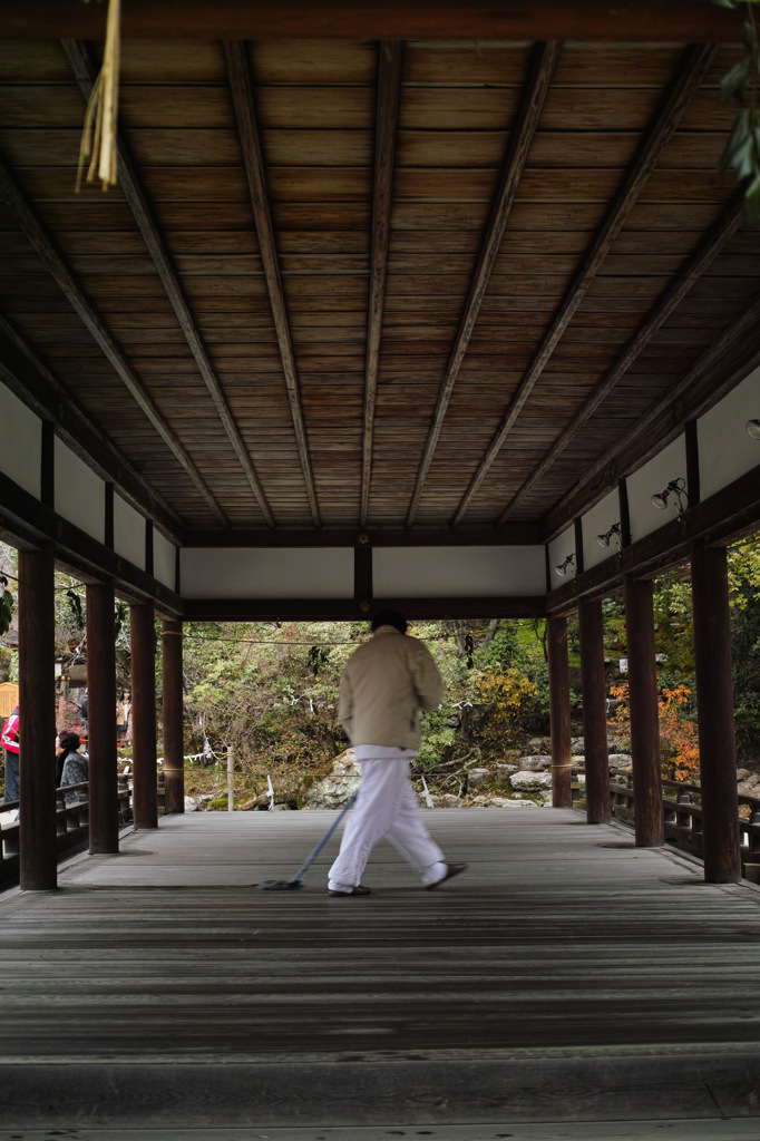 神事前の清掃
