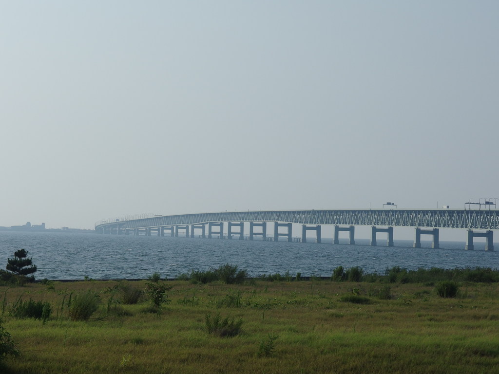 世界へのかけ橋。