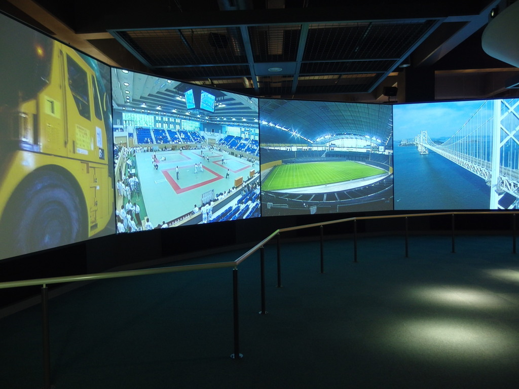 川崎ワールド。