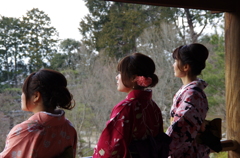 見つめるその先