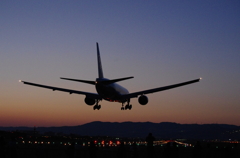 明日への空へ。