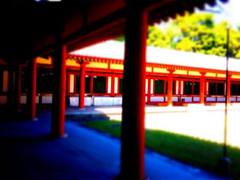 光が差し込む通路