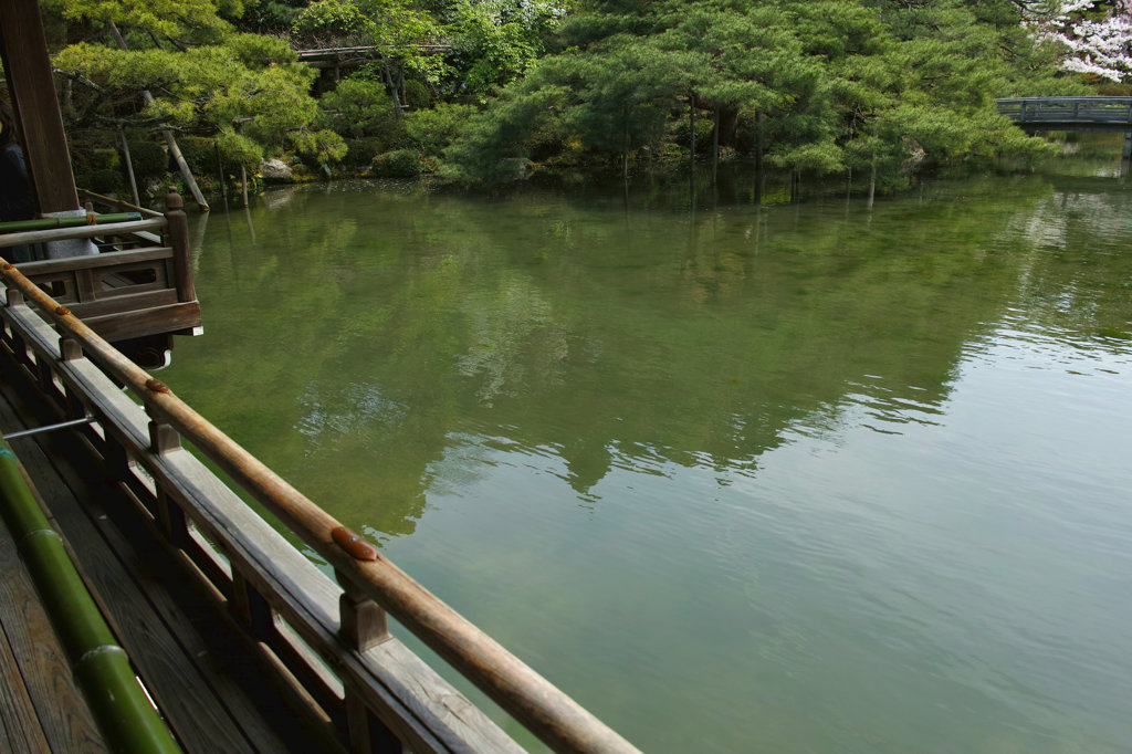 対平閣