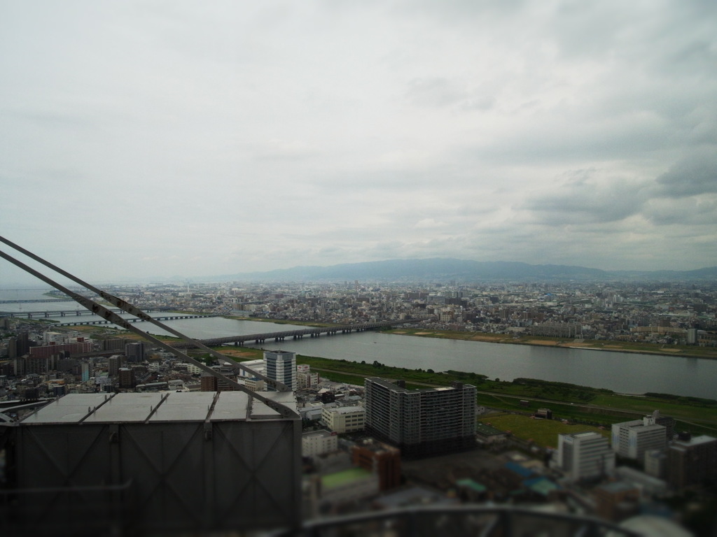 梅田スカイビルからの眺め