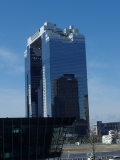 SKY BUILDING