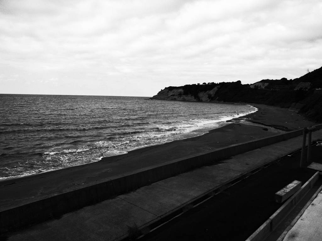 モノクロ日本海