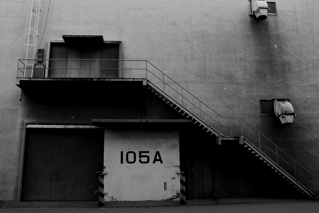 １０５A