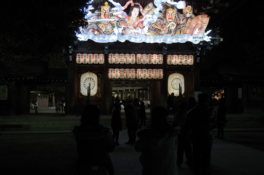 夜の寒川神社