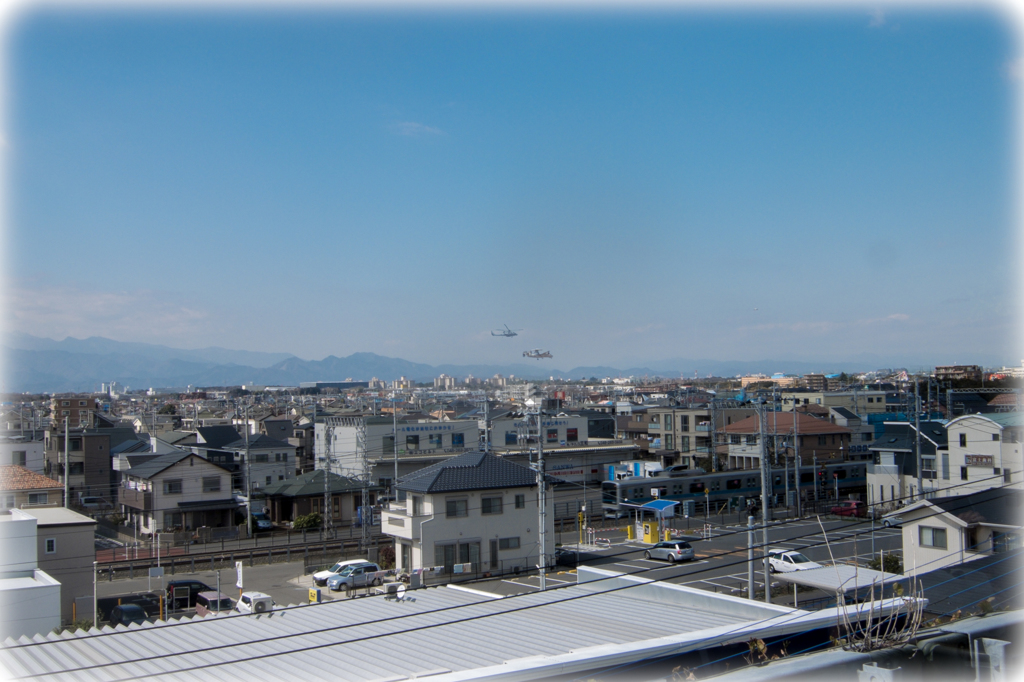 飛行機の飛ぶ町
