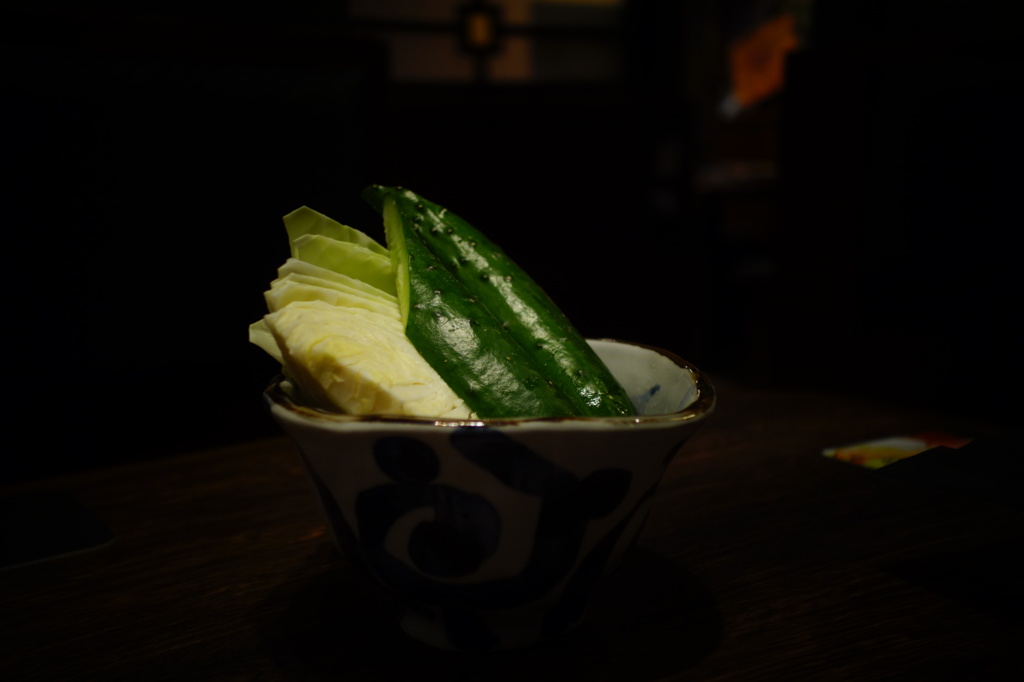 お通しのキュウリ・・４００円・・