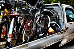 荷台の自転車