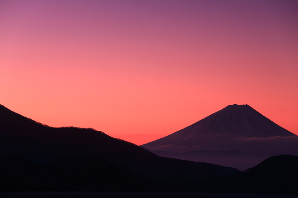 夜明けの霊峰　　Ⅲ