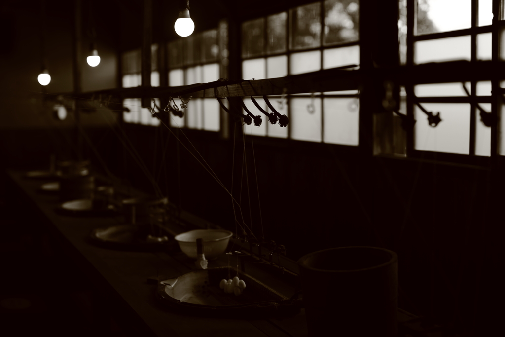 女工哀歌　三題　　二つのさだめ・・