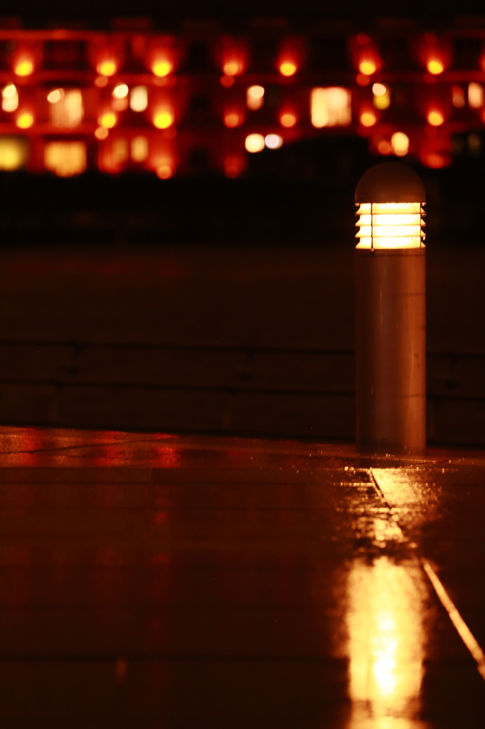 雨のＹＯＫＯＨＡＭＡ　　三題　　　
