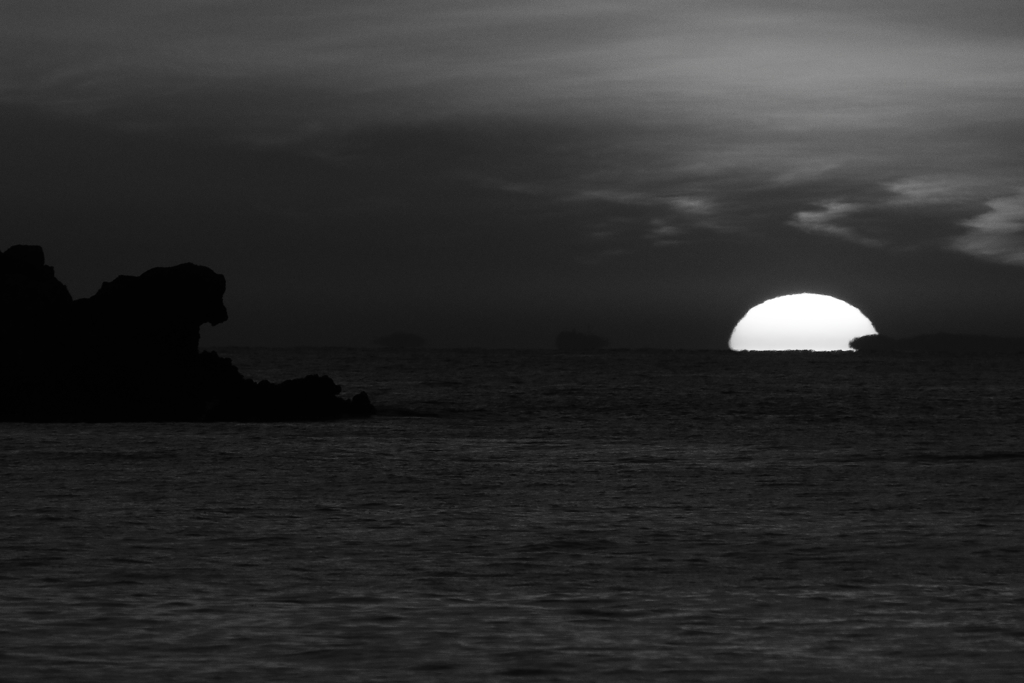 蜃気楼の証明？　　三題　　既にその気配が・・