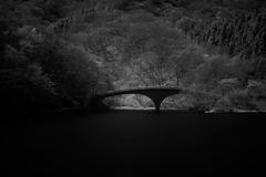 二色の中山道　　三題　　　　　碓氷湖