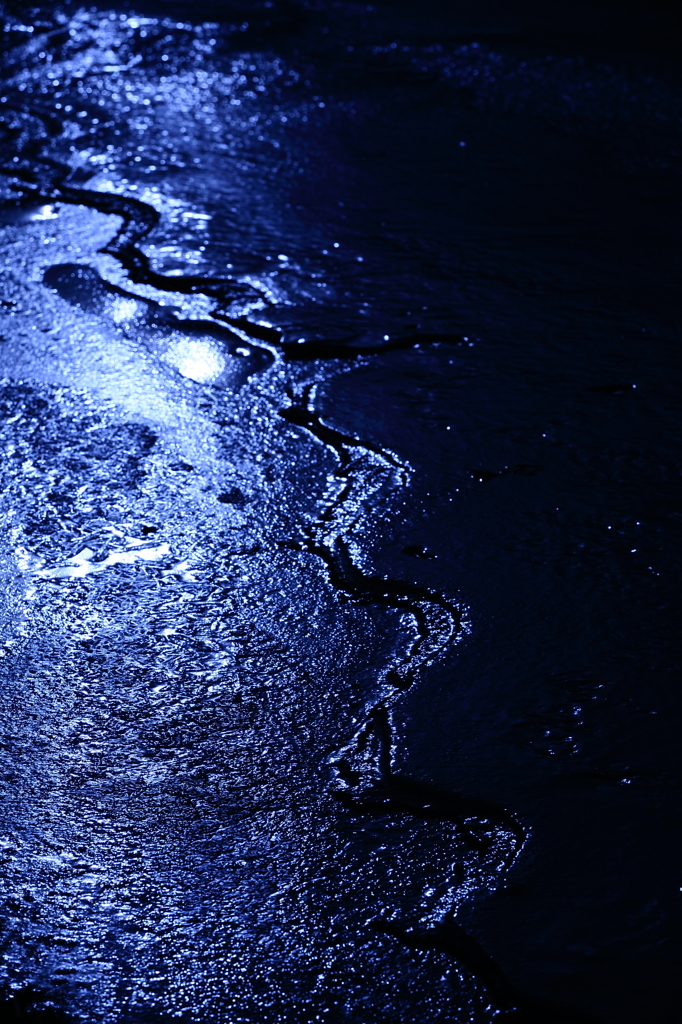 氷の表情　　　三題　　　光りが降りて来る頃・・