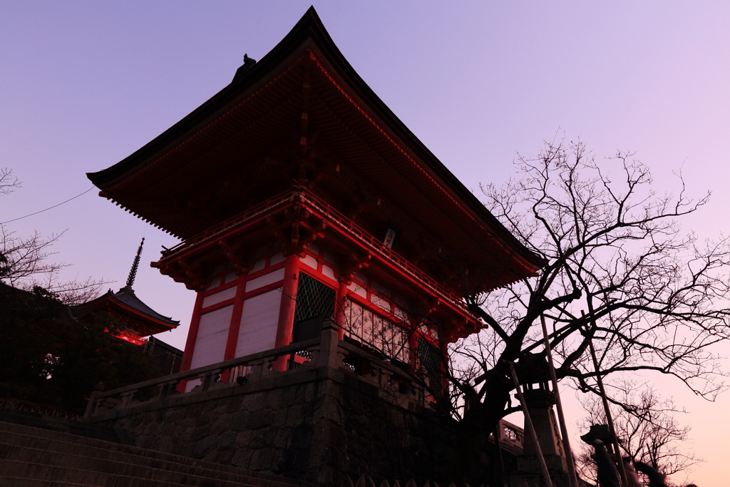 不安定・・