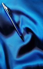 青いペン