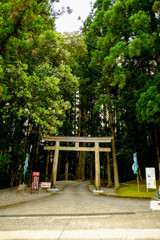 熊野大社本宮、裏参道と鳥居