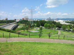2018/07/14_中央公園展望台から盛岡市子ども科学館と盛岡市街を望む