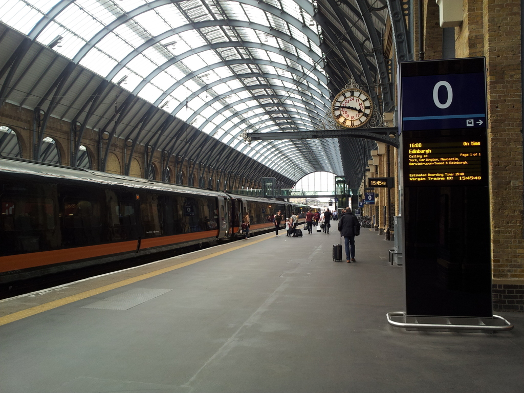 2016/05/22_キングス・クロス駅1番線