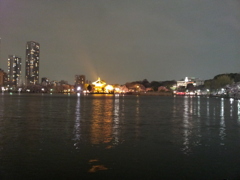 2016/04/01_夜の不忍池と弁天堂