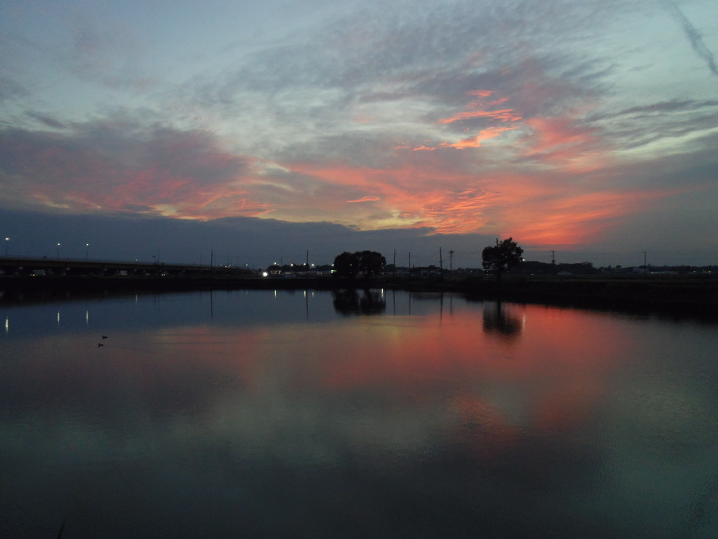 2016/10/30_溜め池の夕暮れ
