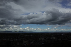 2016/05/21_エディンバラ城から新市街とフォース湾を望む