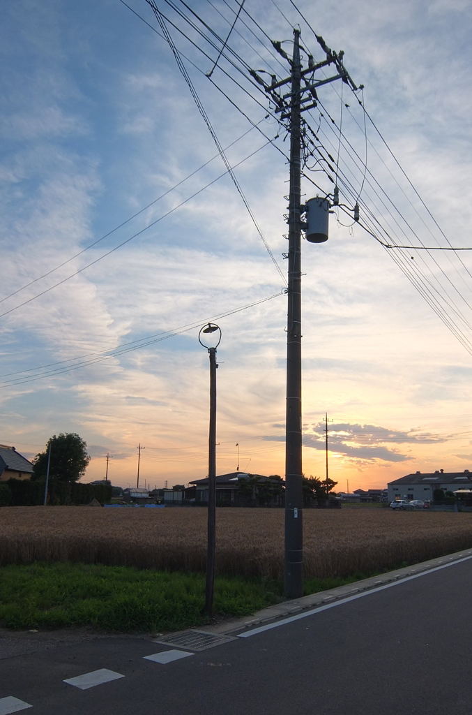 2014/06/15_夕暮れのレトロな街灯