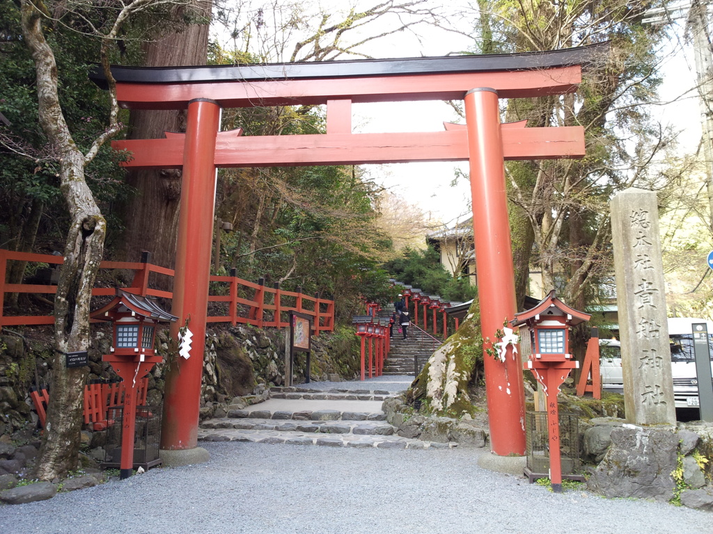 2019/04/13_貴船神社 本宮参道入口