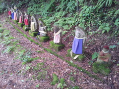 2018/06/16_天神山の石像群 坂東三十三番