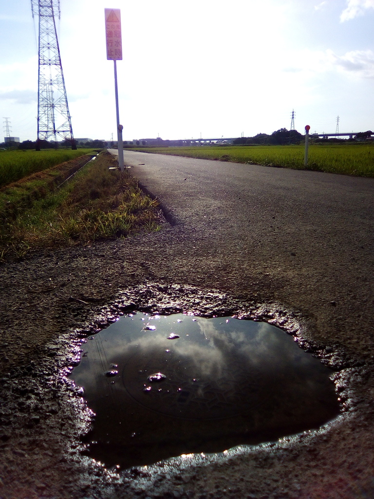2018/07/29_水溜まりに雲