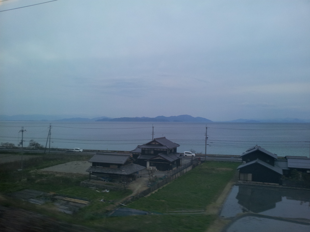 2019/04/13_サンダーバードから琵琶湖を望む