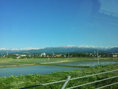 2017/05/19_車窓から立山連峰を望む