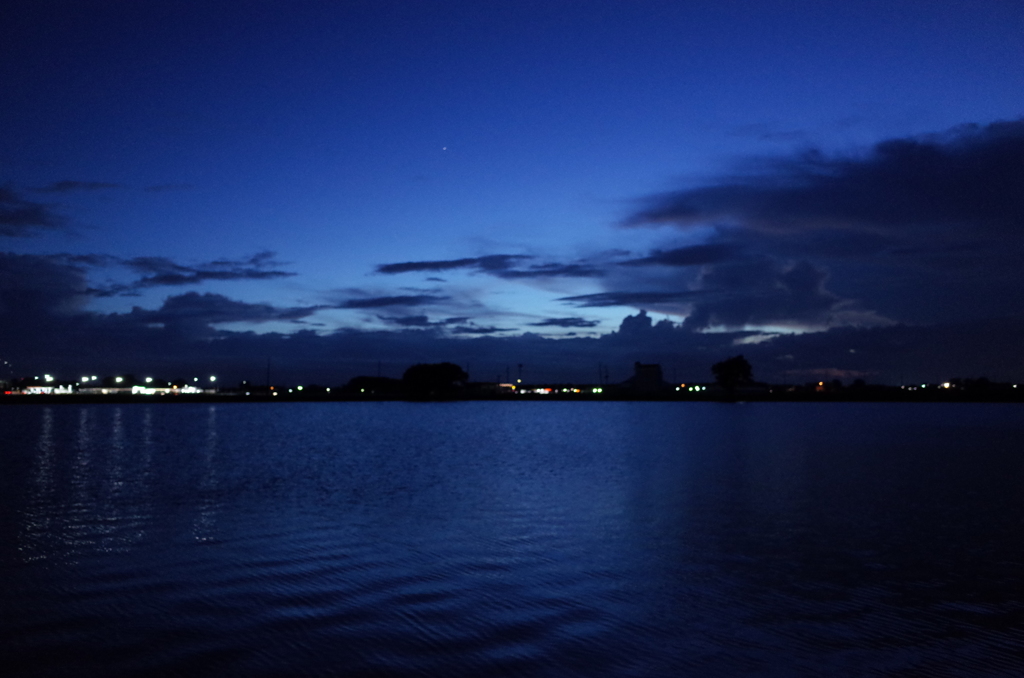 2016/07/31_溜め池の夕暮れ（没カット）