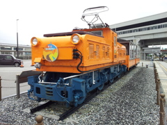 2017/10/21_新黒部駅前のトロッコ電車