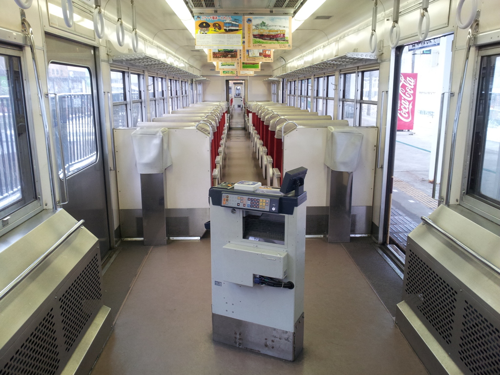 2016/12/10_富山地鉄車内