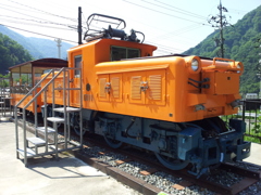 2017/05/20_トロッコ広場のトロッコ電車